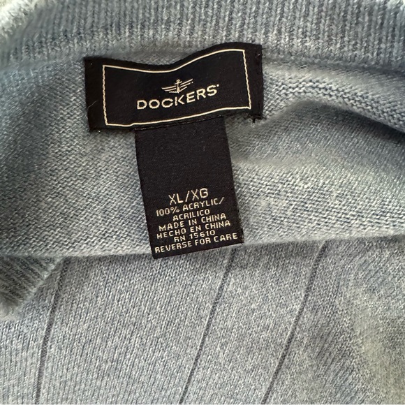 Men’s Dockers Sweater - Picture 2 of 2